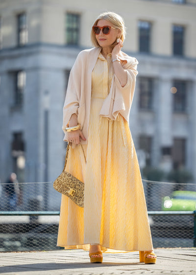 Cardigan, Vanilla