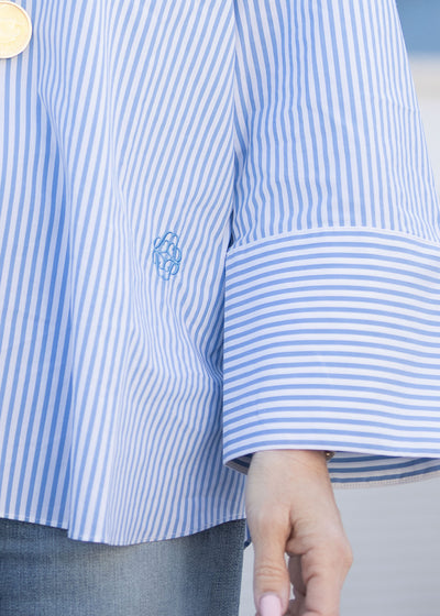 Bluse Blau gestreift mit XL-Manschette