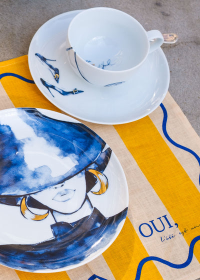 Cup with saucer 02 "La tasse"
