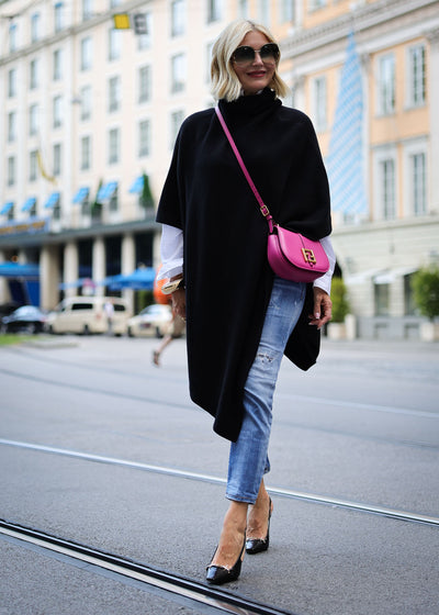 Poncho Long Black