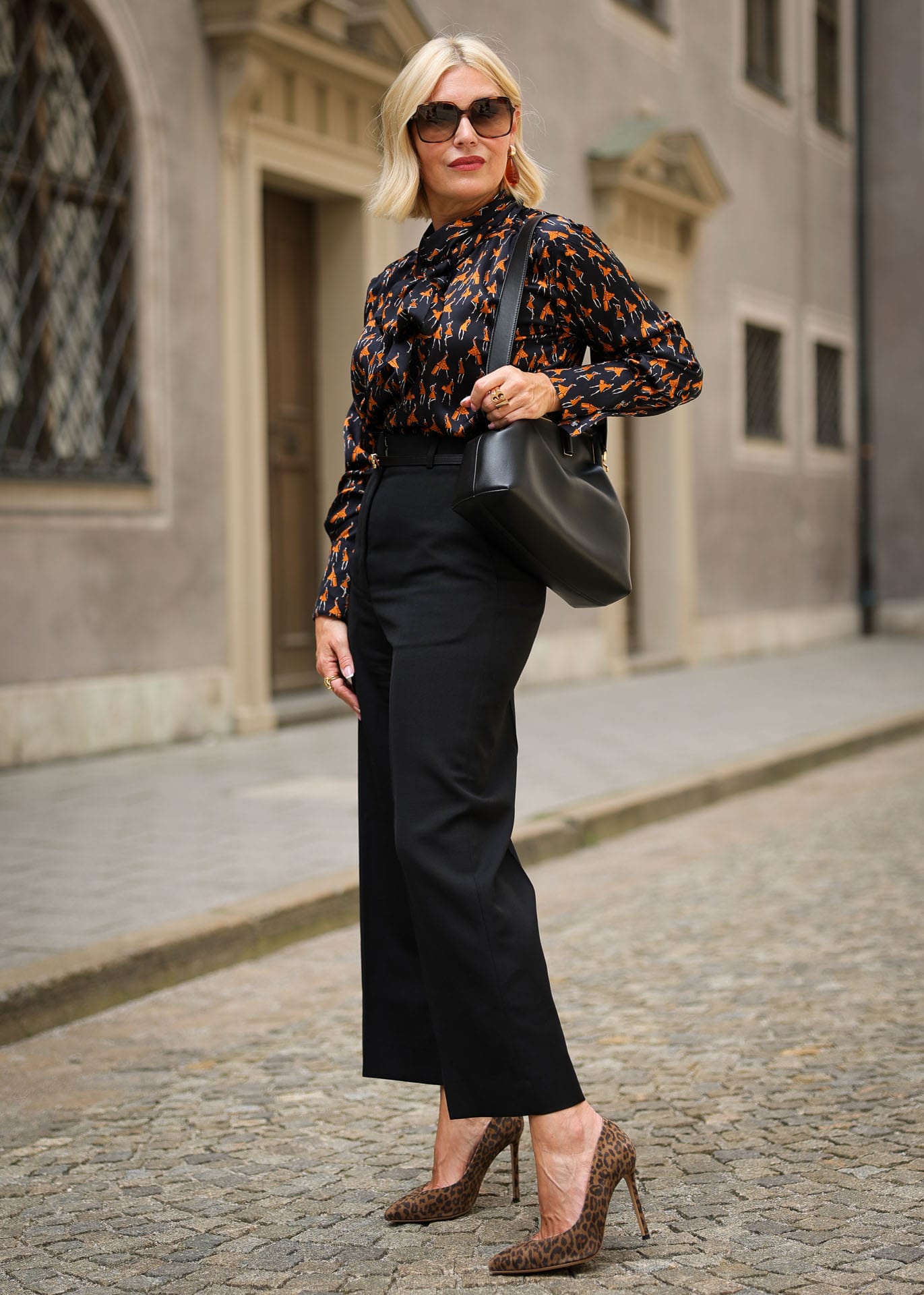 Fashionista black silk blouse with a flap