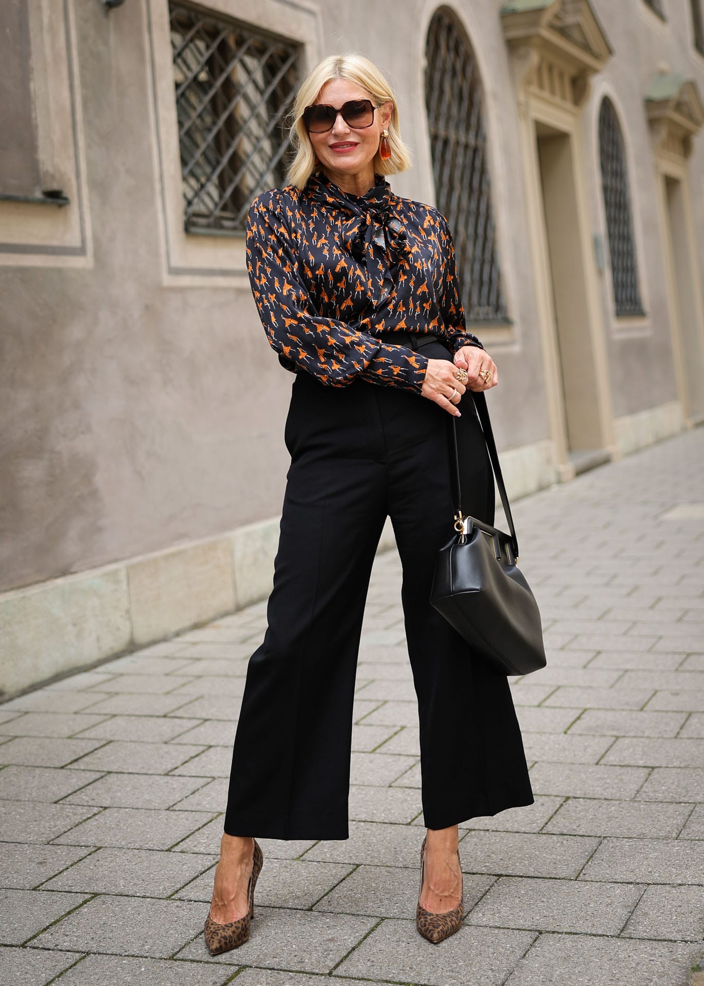 Chemisier en soie avec traîne Fashionista Noir