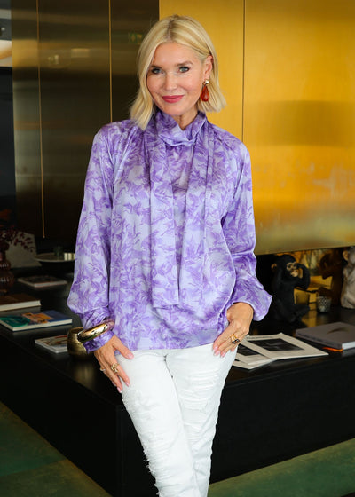 Silk blouse with a purple tie