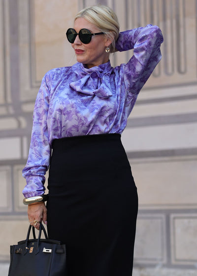 Silk blouse with a purple tie