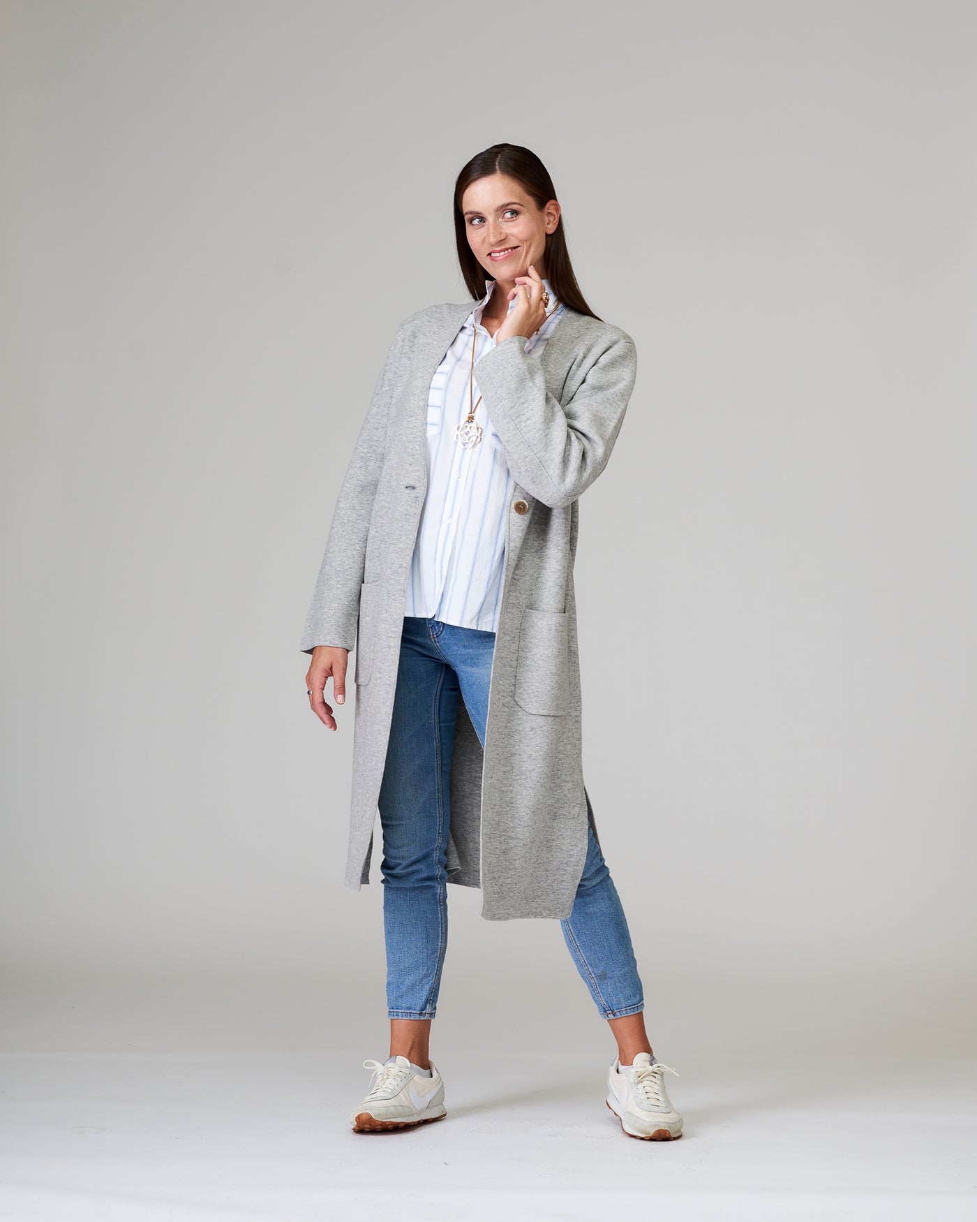 Long knitted coat gray melange