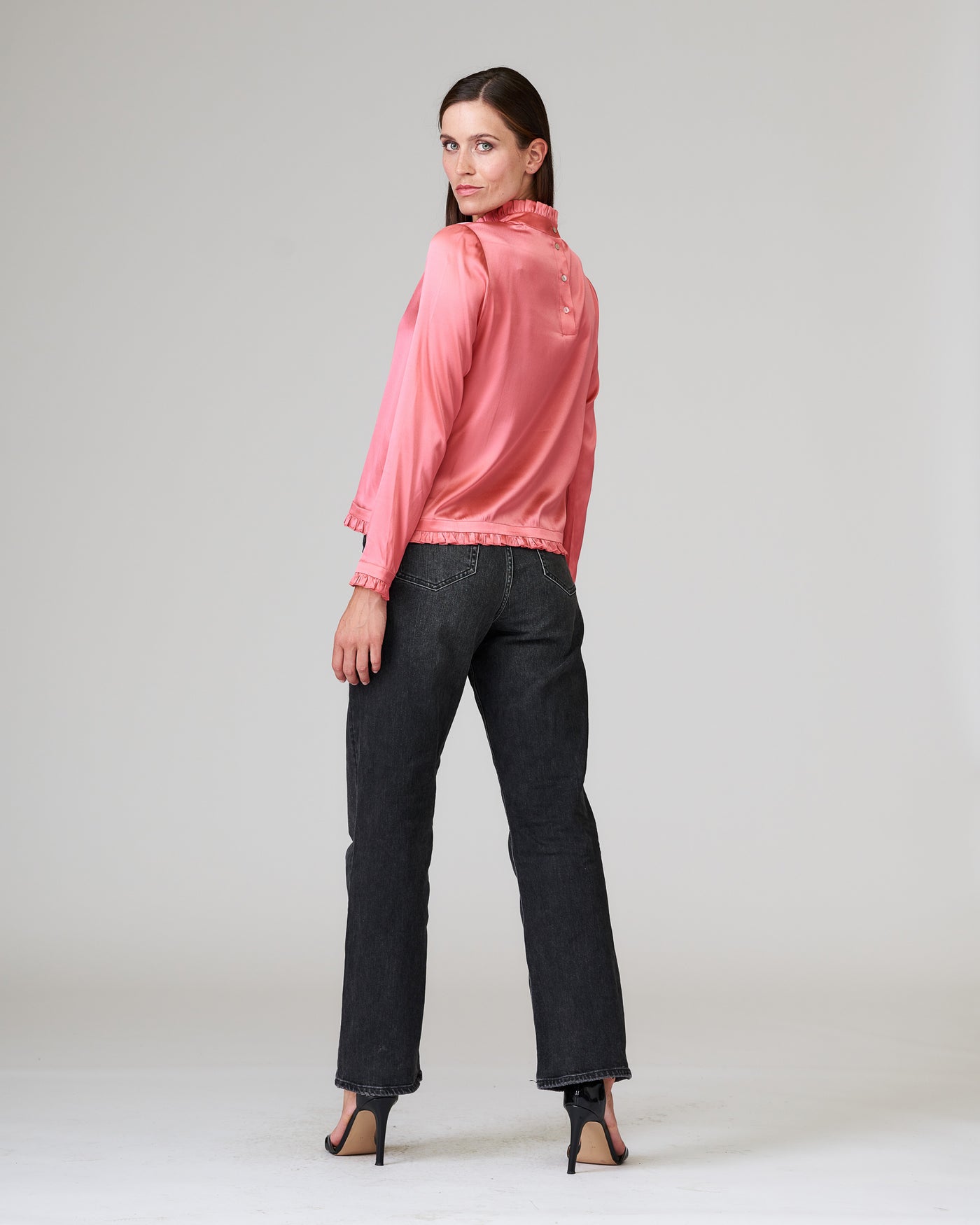 Seidenbluse mit Faltendetails Hibiskus