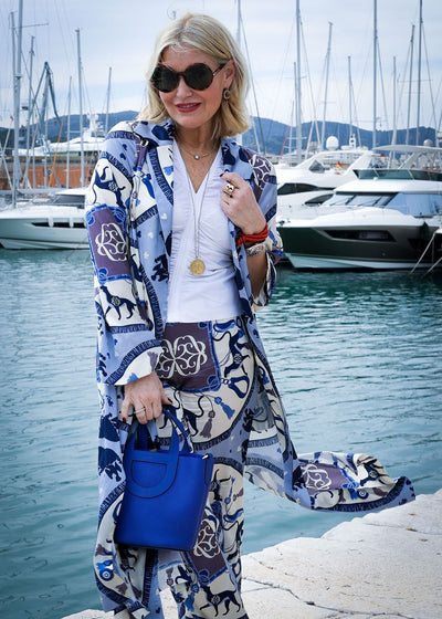 Seidenmantel Signature Blau