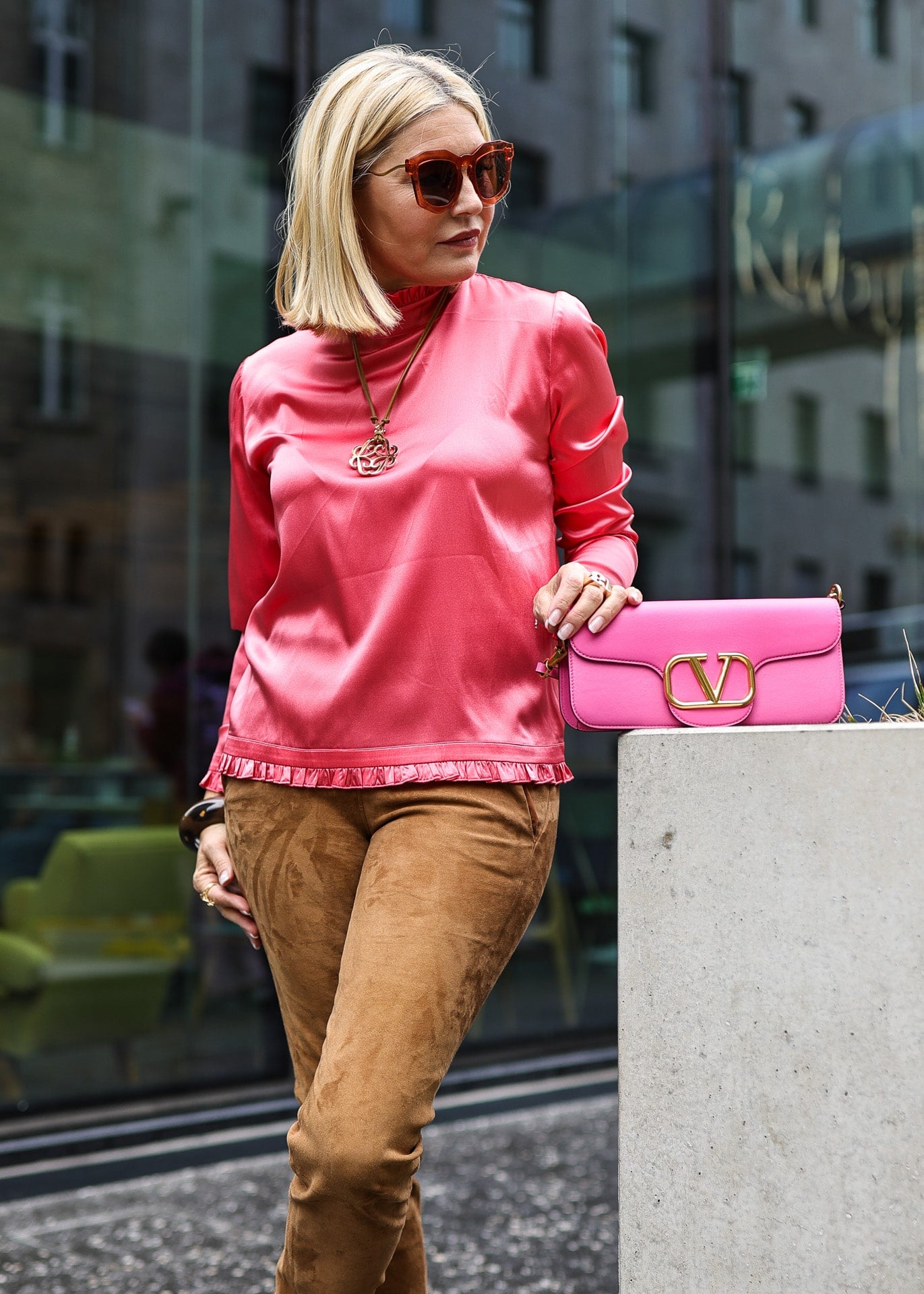 Silk blouse with pleat details hibiscus